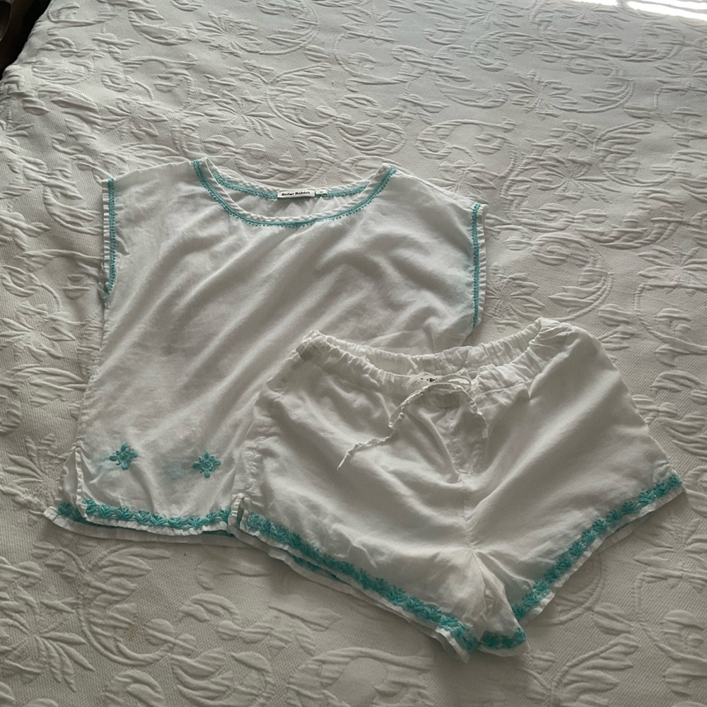 Roller Rabbit White and Teal Women's Sleepwear Set XS